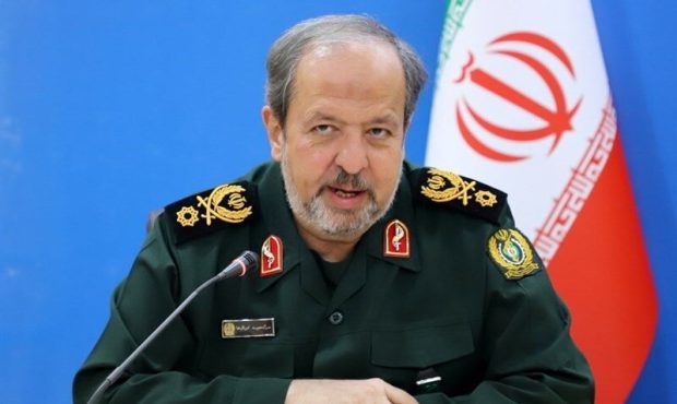 سرپرست وزارت دفاع: تولید موشک، پهپاد و سایر تجهیزات مورد نیاز نیروهای مسلح در طول جنگ نهتنها متوقف نشد بلکه افزایش یافت سرپرست وزارت دفاع: تولید موشک، پهپاد و سایر تجهیزات مورد نیاز نیروهای مسلح در طول جنگ نهتنها متوقف نشد بلکه افزایش یافت