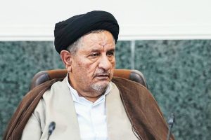 لزوم بازنگری در آیین نامه های استخدامی و سیاست بومی گزینی با نگاه عدالت محور