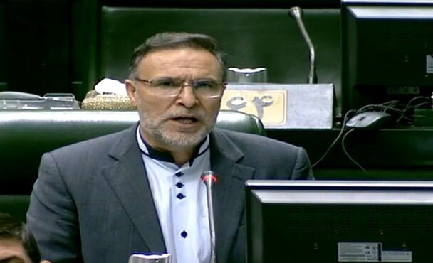 عذرخواهی از خانواده مهسا امینی/ نماینده ملایر: لفظ نامناسبی برای مرحوم خانم امینی به کار بردم و از خانواده محترم ایشان عذرخواهی می‌کنم